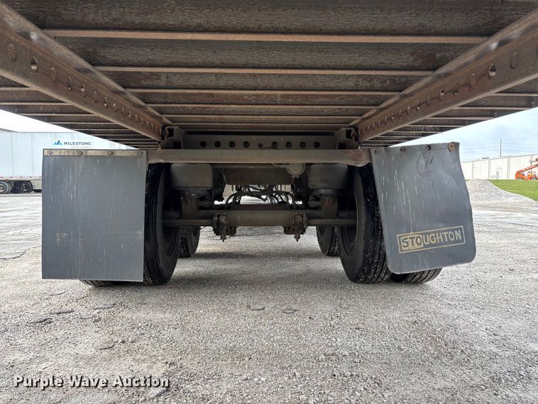 image for item FG0142 2005 Stoughton ZPVW-535T-S-C-AR dry van trailer