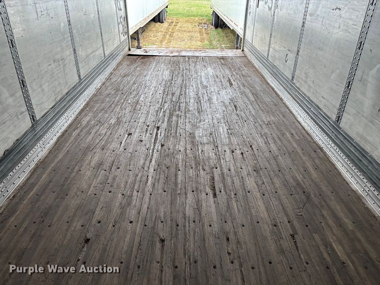 image for item FG0142 2005 Stoughton ZPVW-535T-S-C-AR dry van trailer