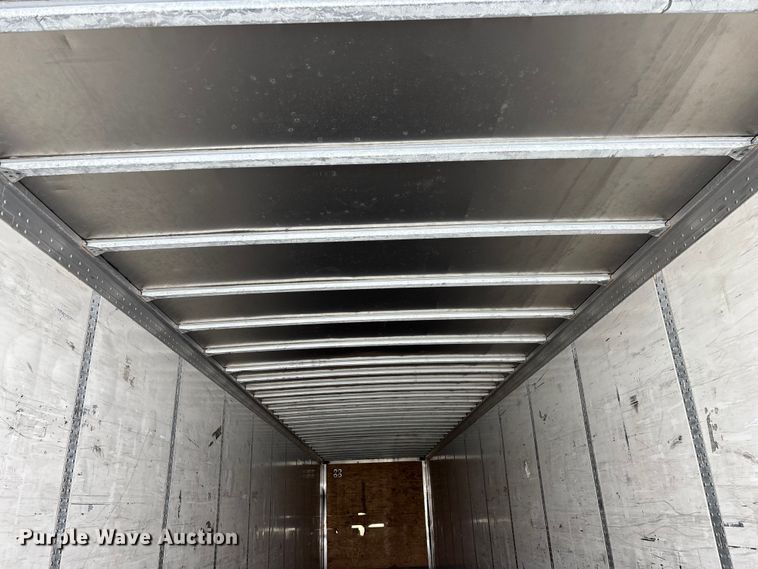 image for item FG0142 2005 Stoughton ZPVW-535T-S-C-AR dry van trailer