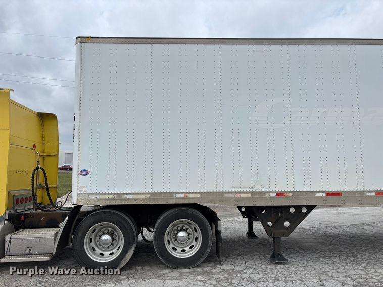 image for item FG0143 2005 Utility VS2DC dry van trailer
