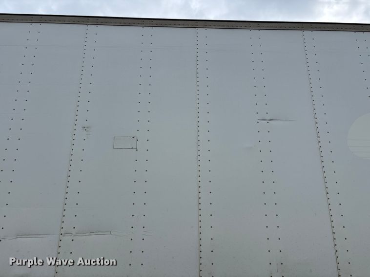 image for item FG0143 2005 Utility VS2DC dry van trailer