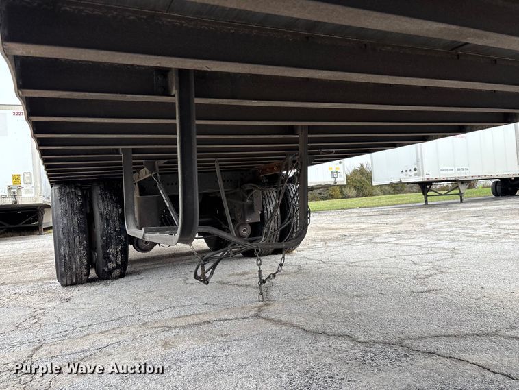 image for item FG0143 2005 Utility VS2DC dry van trailer