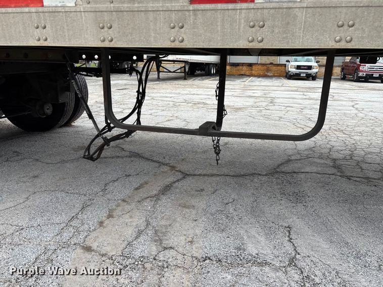 image for item FG0143 2005 Utility VS2DC dry van trailer