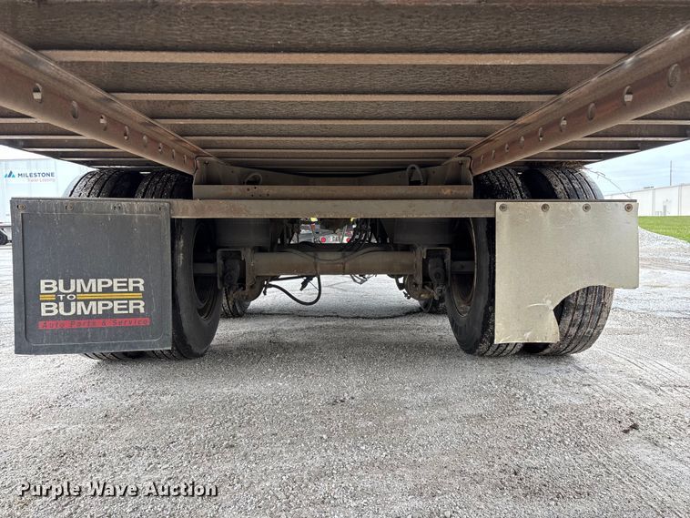 image for item FG0143 2005 Utility VS2DC dry van trailer