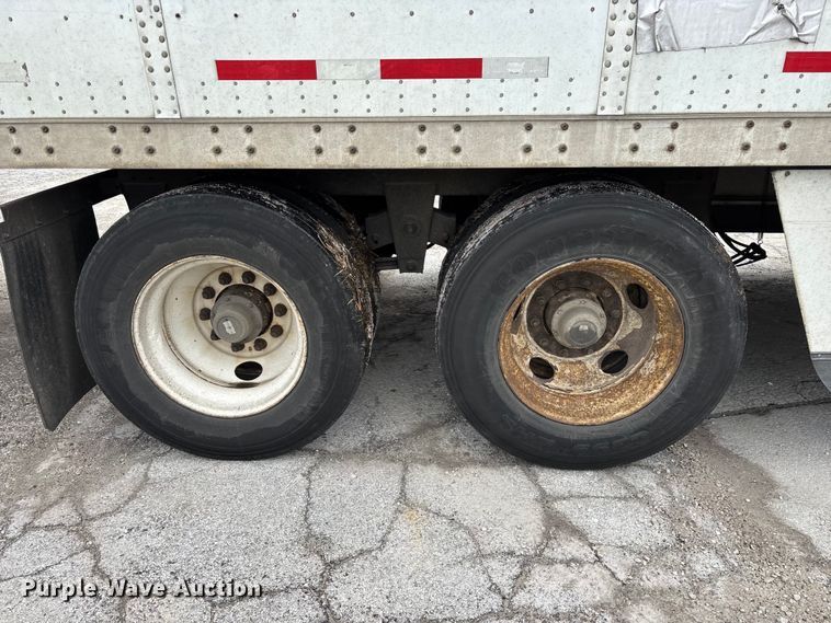 image for item FG0144 2012 Wabash National DVLSHPC dry van trailer