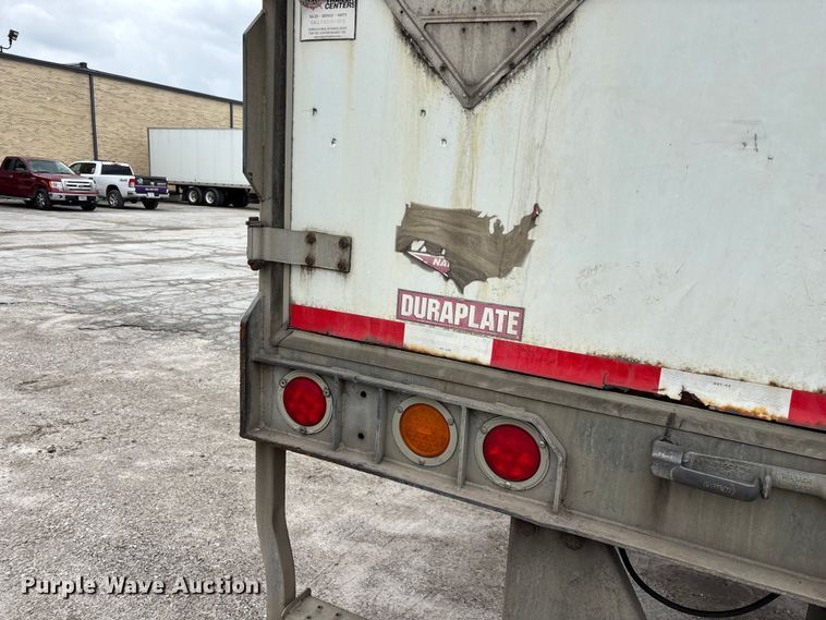image for item FG0144 2012 Wabash National DVLSHPC dry van trailer