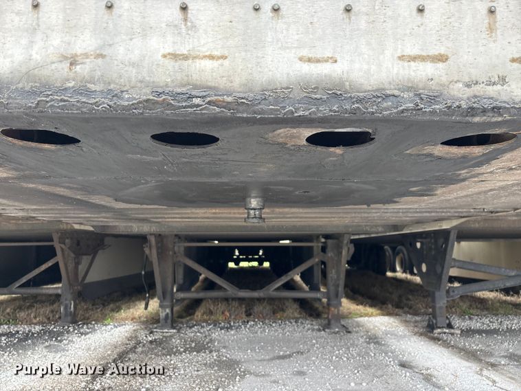 image for item FG0144 2012 Wabash National DVLSHPC dry van trailer