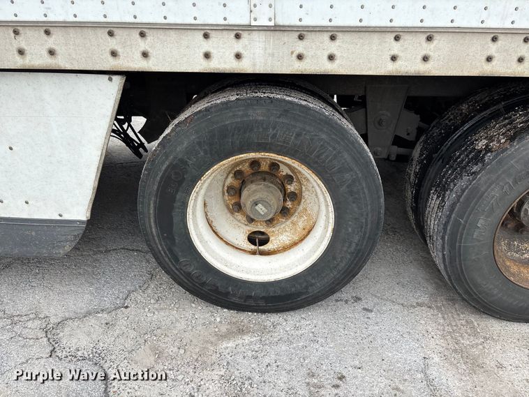 image for item FG0144 2012 Wabash National DVLSHPC dry van trailer