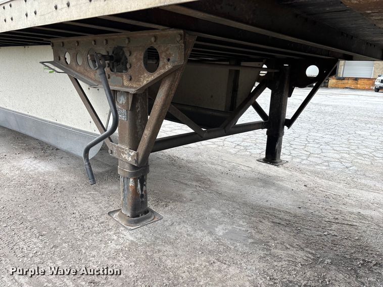 image for item FG0145 2013 Wabash National DVLSHPC dry van trailer