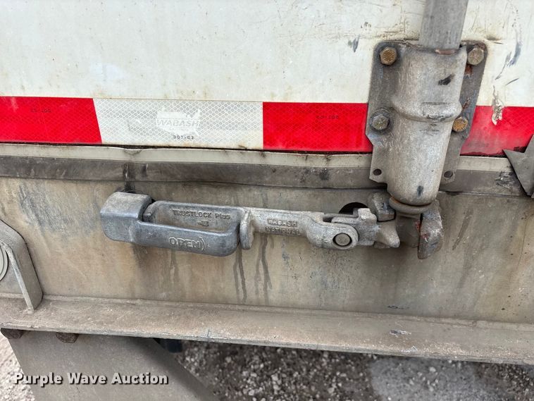 image for item FG0145 2013 Wabash National DVLSHPC dry van trailer