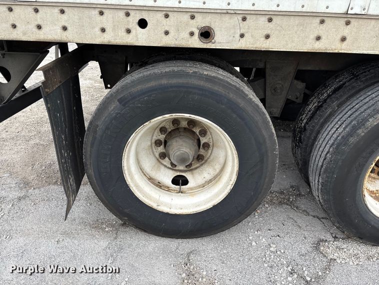 image for item FG0145 2013 Wabash National DVLSHPC dry van trailer