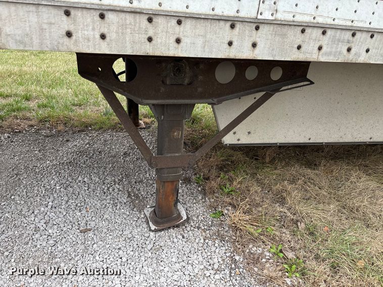 image for item FG0146 2012 Wabash National DVLSHPC dry van trailer
