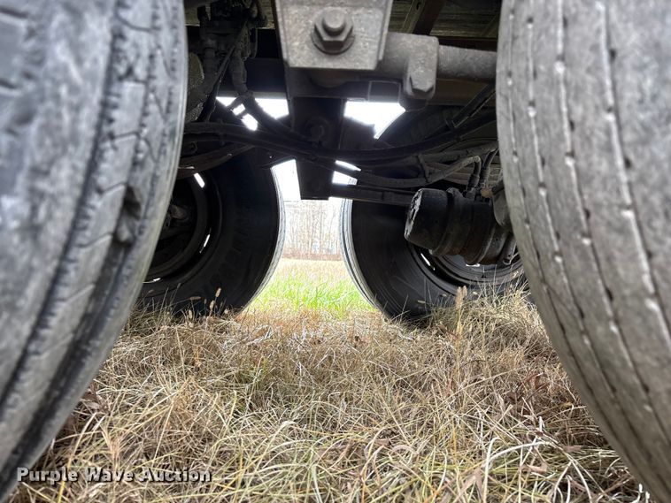 image for item FG0146 2012 Wabash National DVLSHPC dry van trailer