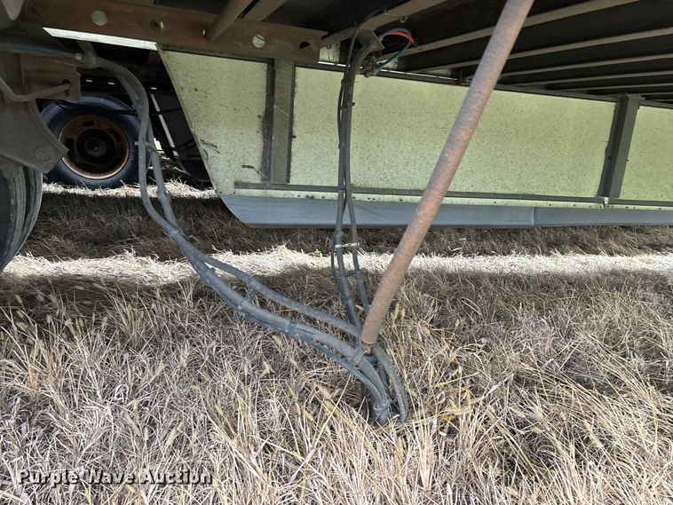 image for item FG0146 2012 Wabash National DVLSHPC dry van trailer