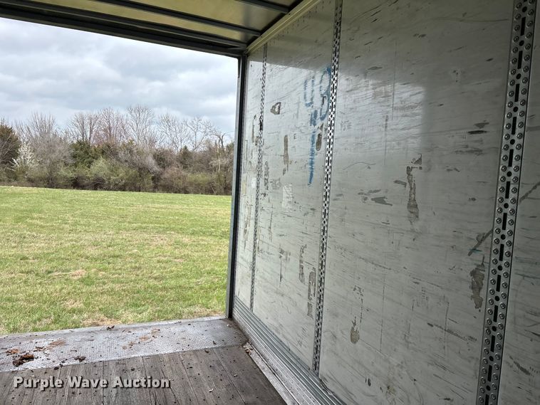 image for item FG0146 2012 Wabash National DVLSHPC dry van trailer