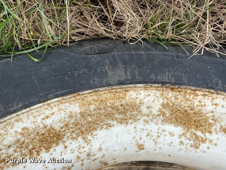 image for item FG0146 2012 Wabash National DVLSHPC dry van trailer