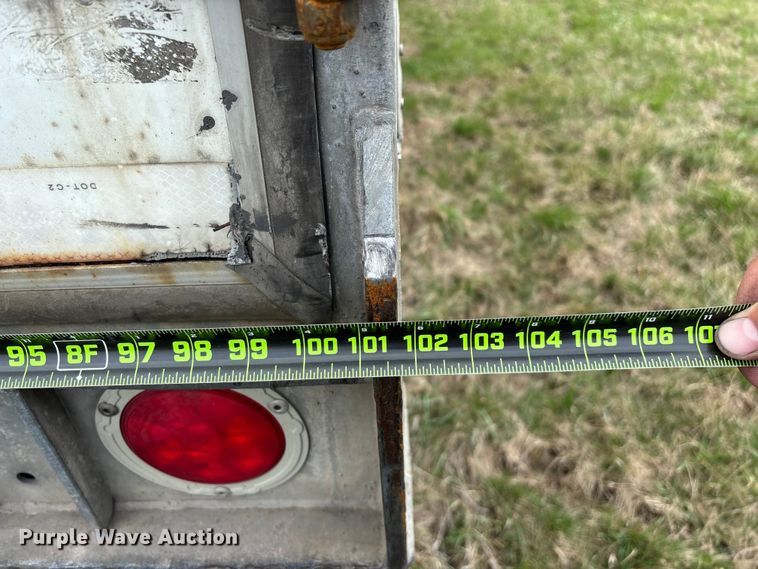 image for item FG0146 2012 Wabash National DVLSHPC dry van trailer