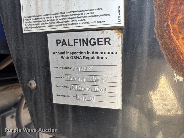 image for item FG0216 2017 Freightliner M2 Business Class crane truck