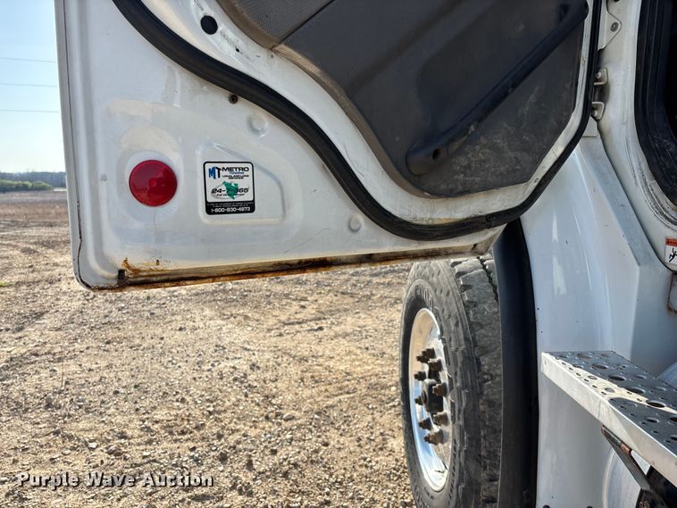 image for item FG0216 2017 Freightliner M2 Business Class crane truck