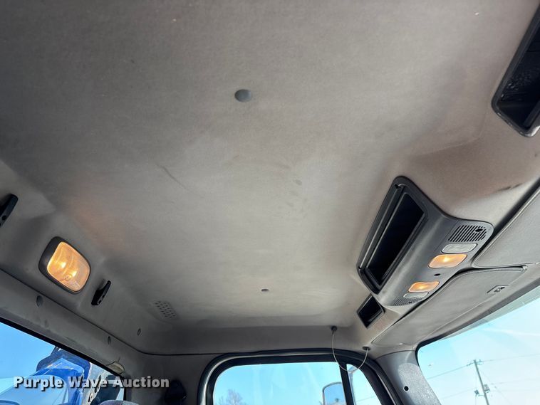 image for item FG0216 2017 Freightliner M2 Business Class crane truck