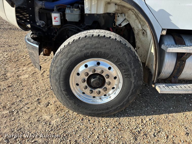 image for item FG0216 2017 Freightliner M2 Business Class crane truck