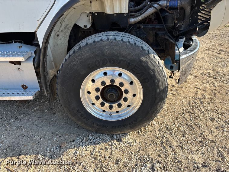 image for item FG0216 2017 Freightliner M2 Business Class crane truck