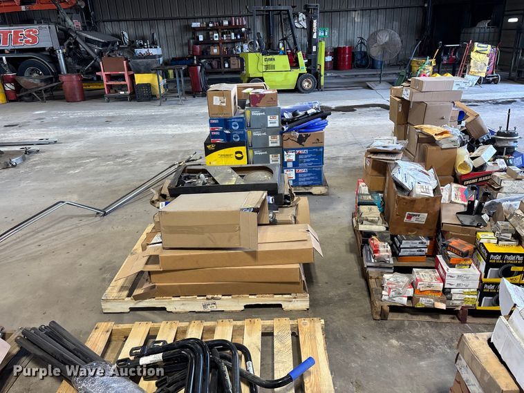 image for item FG0217 Truck parts