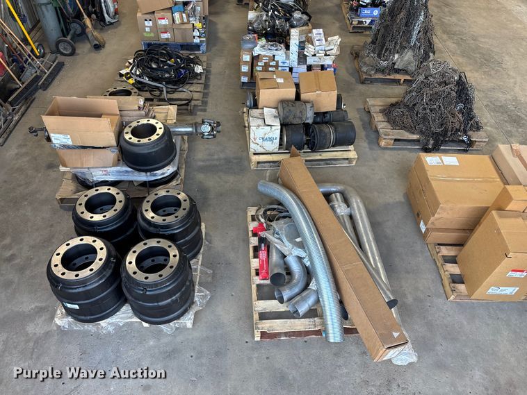 image for item FG0217 Truck parts