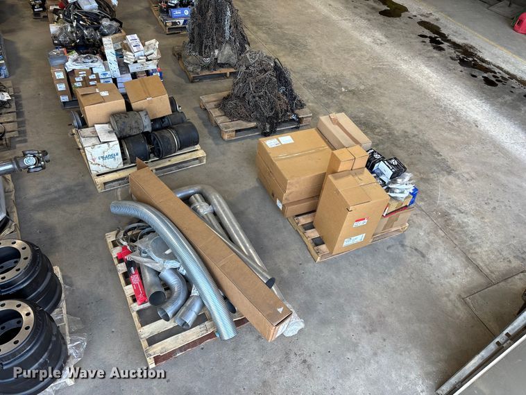 image for item FG0217 Truck parts