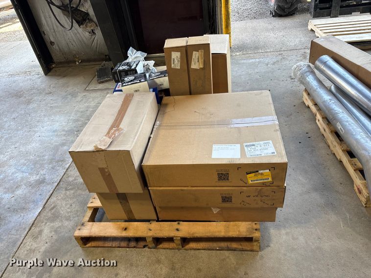 image for item FG0217 Truck parts