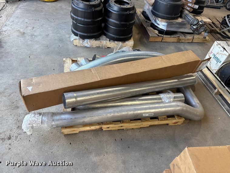 image for item FG0217 Truck parts