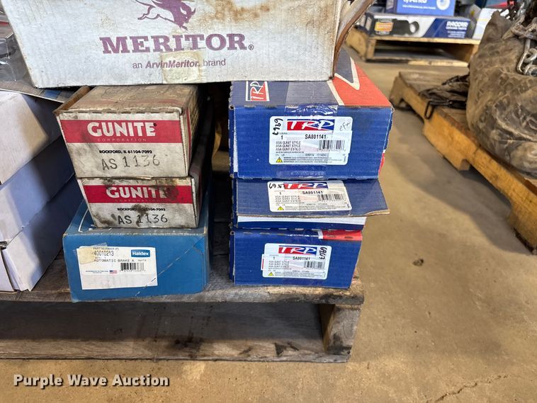 image for item FG0217 Truck parts