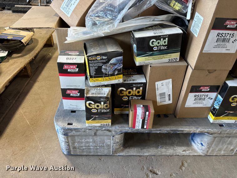 image for item FG0217 Truck parts