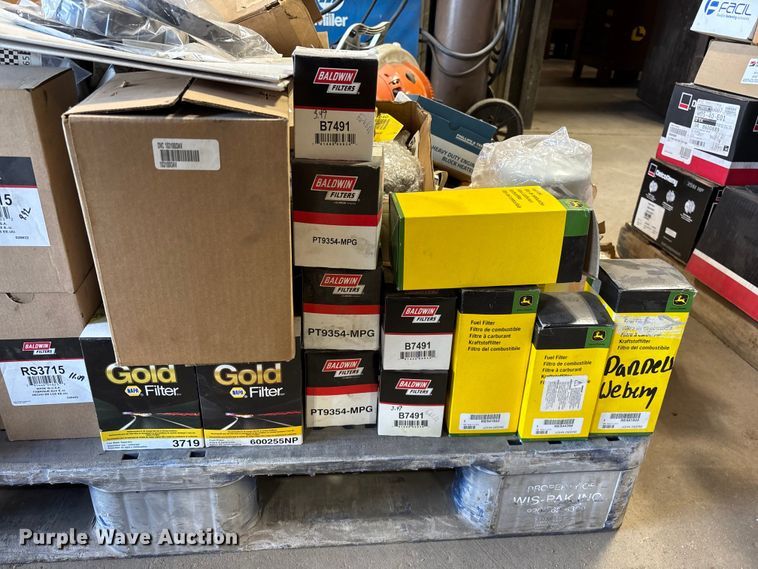 image for item FG0217 Truck parts