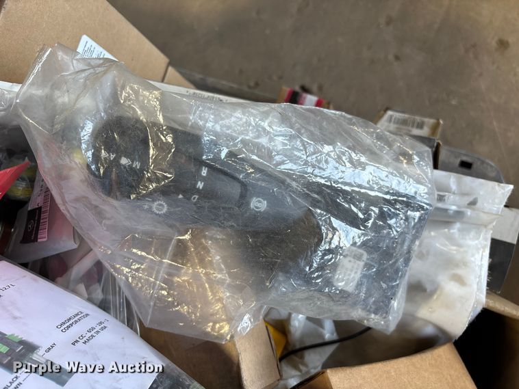 image for item FG0217 Truck parts