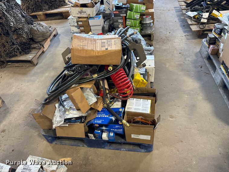 image for item FG0217 Truck parts