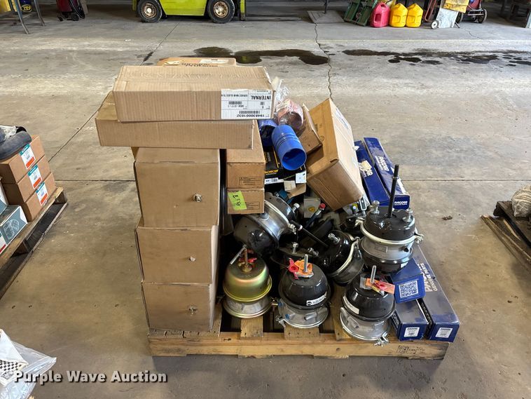 image for item FG0217 Truck parts