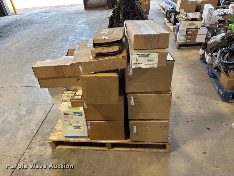 image for item FG0217 Truck parts