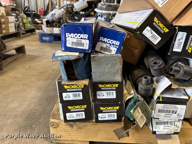 image for item FG0217 Truck parts