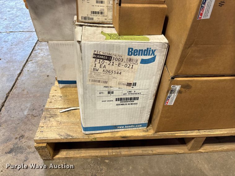 image for item FG0217 Truck parts