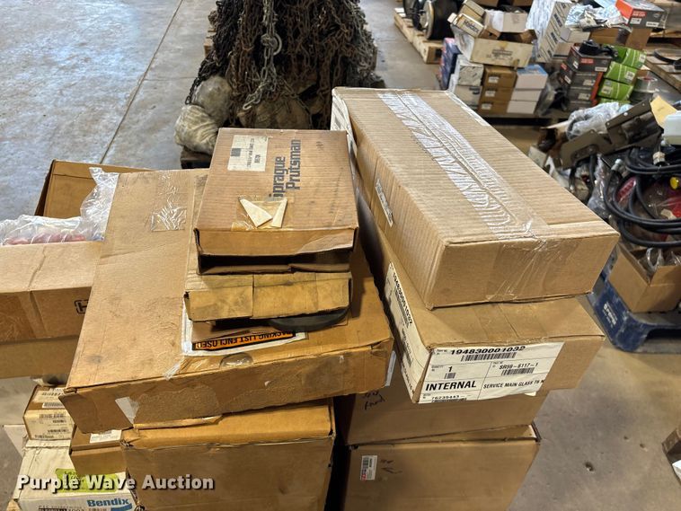 image for item FG0217 Truck parts