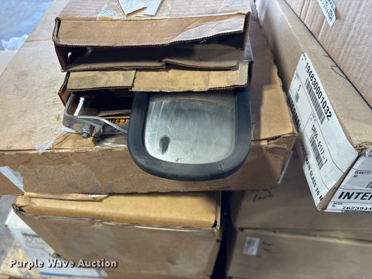 image for item FG0217 Truck parts