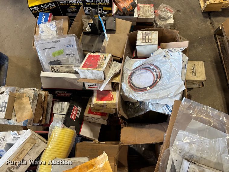 image for item FG0217 Truck parts