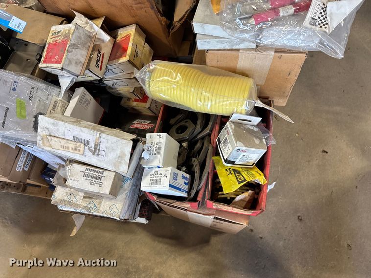 image for item FG0217 Truck parts