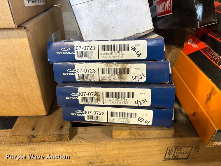 image for item FG0217 Truck parts