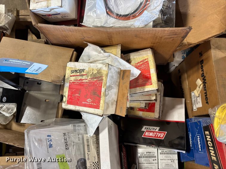 image for item FG0217 Truck parts