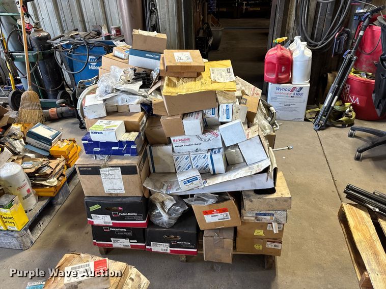 image for item FG0217 Truck parts