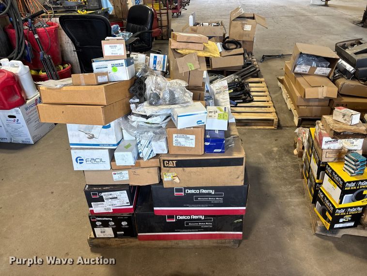 image for item FG0217 Truck parts