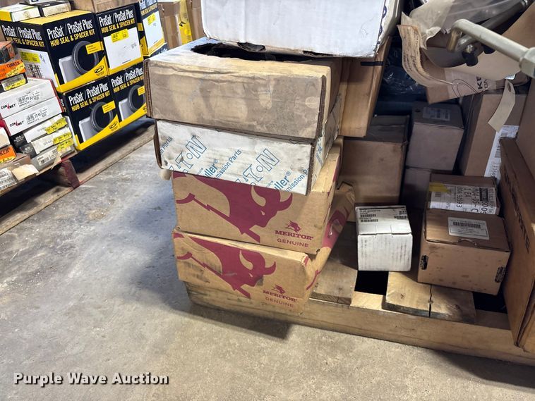 image for item FG0217 Truck parts