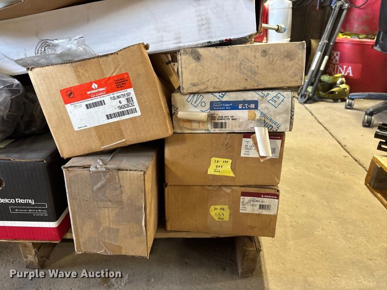 image for item FG0217 Truck parts